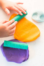 Load image into Gallery viewer, Valia Co. Textured Playdough Roller Stamp Set Pond Life Toy