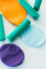Load image into Gallery viewer, Valia Co. Textured Playdough Roller Stamp Set Pond Life Toy