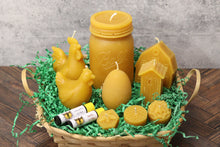 Load image into Gallery viewer, Farm &amp; Bee Themed Gift Basket