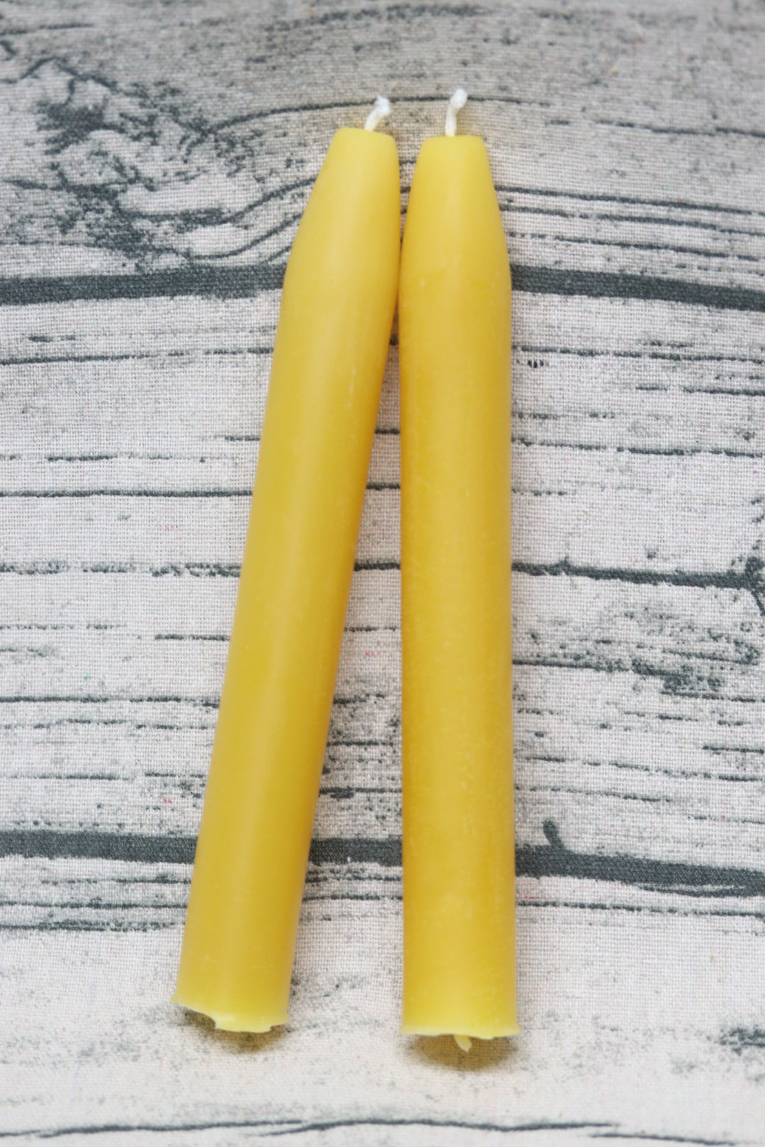 SPRING - 7 Beeswax Spiral Taper Candles – The Bees' Waxy Knees
