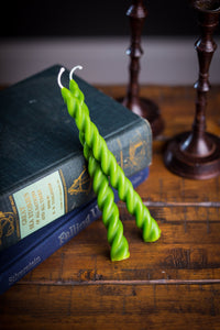 7" Beeswax Spiral Taper Candles